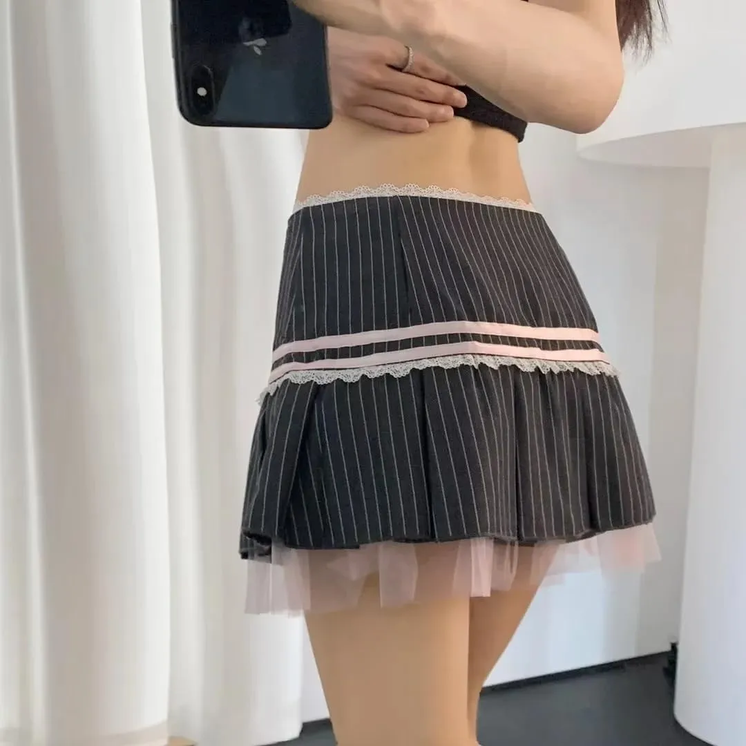 Cute Bow Lace Cutecore A Line Skirt Low-Rise Mini Skort Pleated Skirt with Lining Shorts