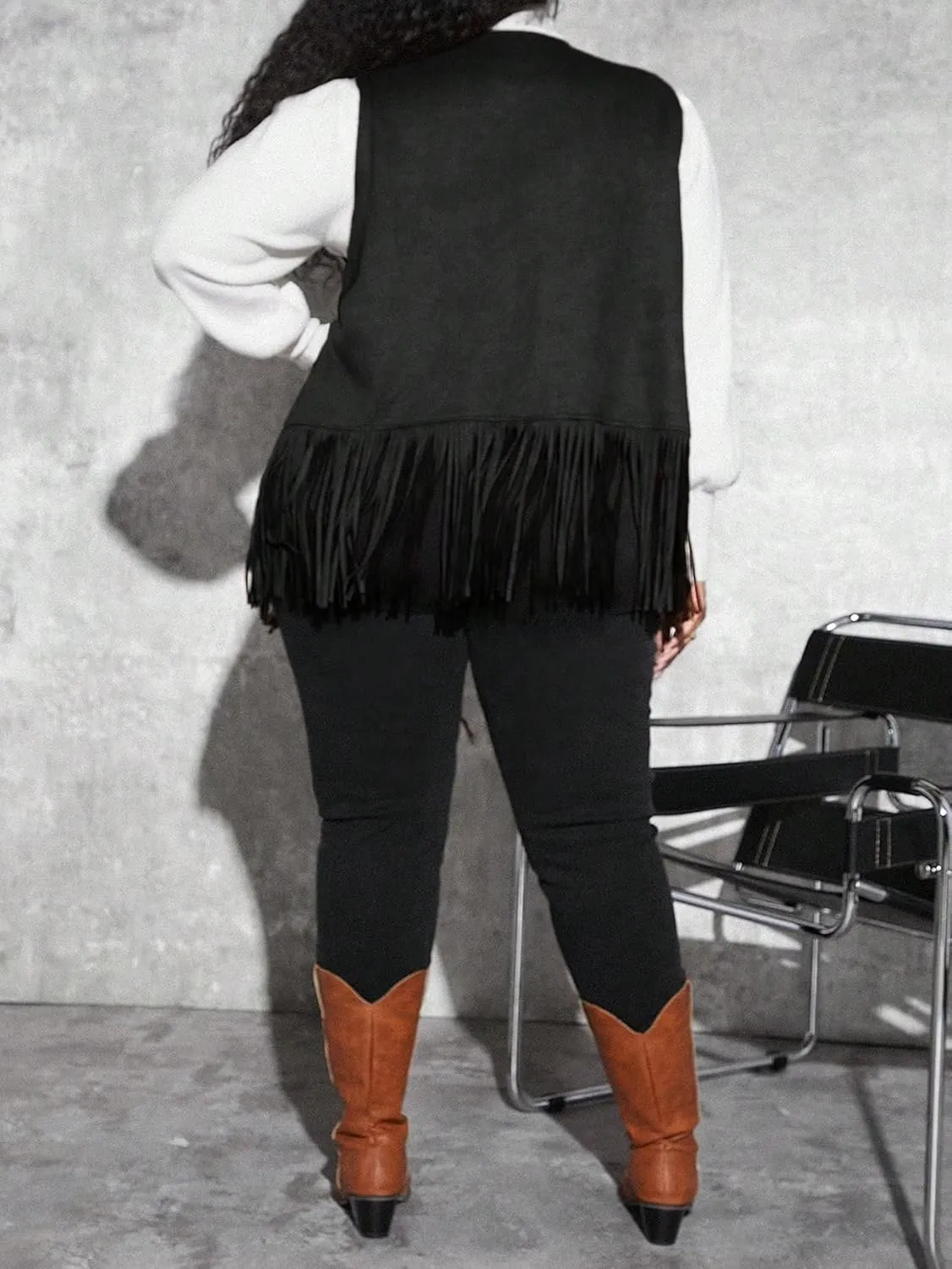 WDIRARA Women's Plus Fringe Sleeveless Vest Fringe Tassel Faux Suede Open Front 70S Hippie Jacket Cardigan